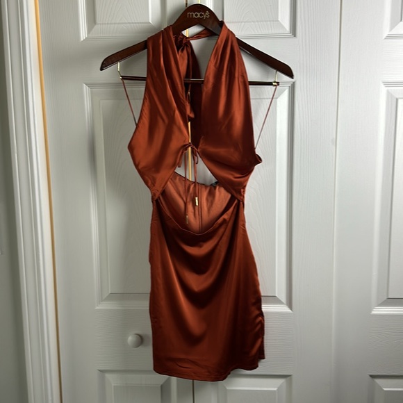 NWT SUPER SEXY copper halter dress - Picture 3 of 8